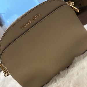 Michael Kors crossbody